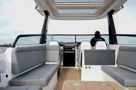 Катер X-Yachts X-Power 33C